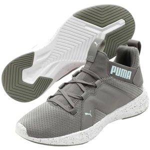 Women’s Puma size 6.5